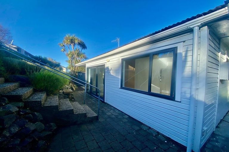 Photo of property in 10 Maori Road, Dunedin Central, Dunedin, 9016