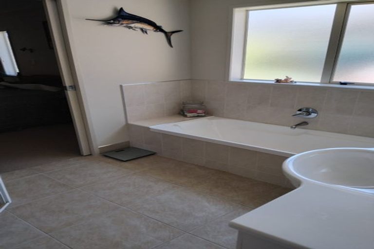 Photo of property in 101 Oriental Parade, Papamoa Beach, Papamoa, 3118