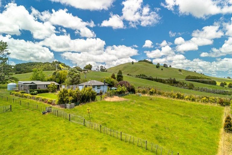 Photo of property in 696 Remuera Settlement Road, Kaikohe, 0472