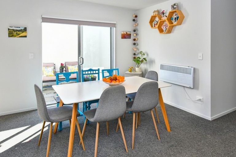 Photo of property in 54 Liberation Road, Papakura, 2110