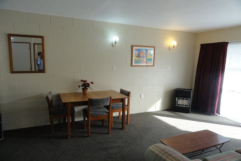 Photo of property in 12 Wellington Street, Hamilton East, Hamilton, 3216