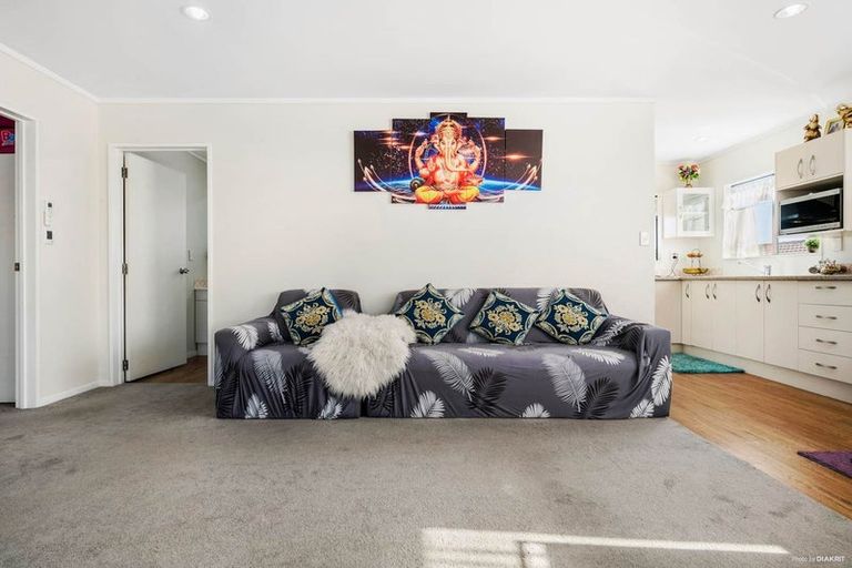 Photo of property in 225a Finlayson Avenue, Clendon Park, Auckland, 2103