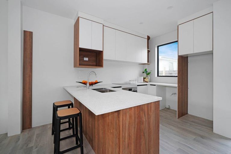 Photo of property in 5/37 Claude Road, Hillpark, Auckland, 2102