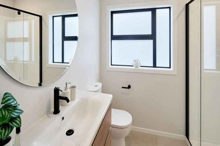 Photo of property in 5/24 Bull Avenue, Wainuiomata, Lower Hutt, 5014