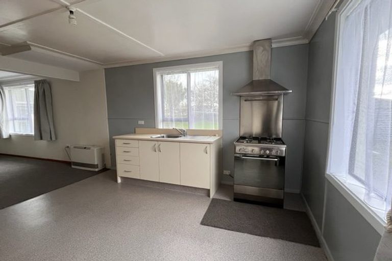 Photo of property in 22 Constitution Avenue, Milton, 9220