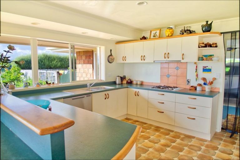 Photo of property in 187 Oaks Road, Portland, Whangarei, 0178