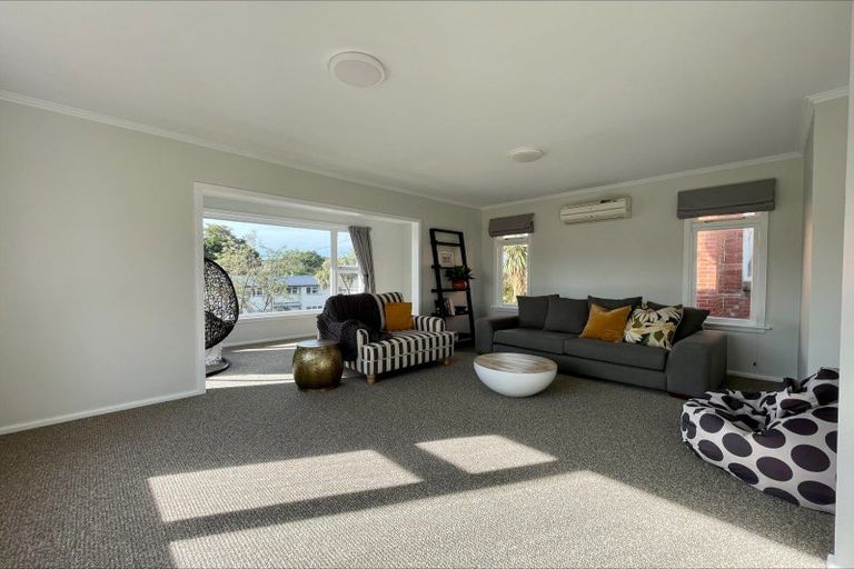 Photo of property in 16 Nelson Terrace, Seaview, Timaru, 7910