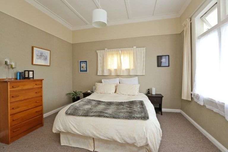 Photo of property in 11 Waterhouse Street, Taradale, Napier, 4112