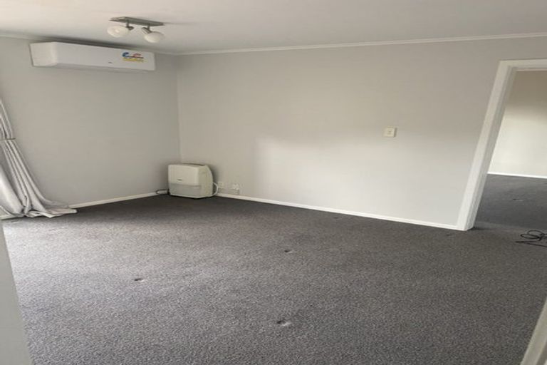 Photo of property in 8 Burwah Street, Berhampore, Wellington, 6023