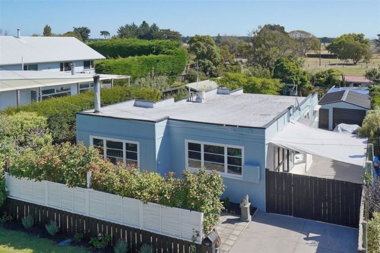 Photo of property in 41 Batten Grove, The Pines Beach, 7630