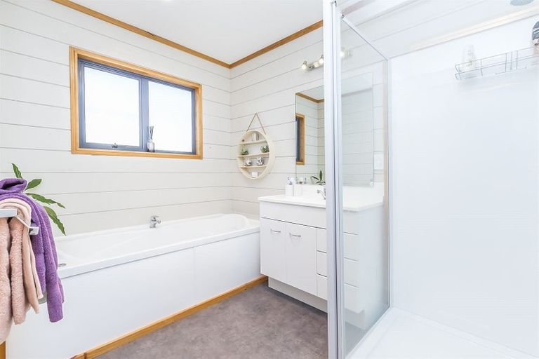 Photo of property in 64 Spyglass Lane, Whitby, Porirua, 5024