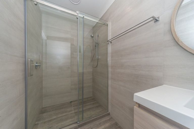 Photo of property in 21 Tireti Road, Titahi Bay, Porirua, 5022