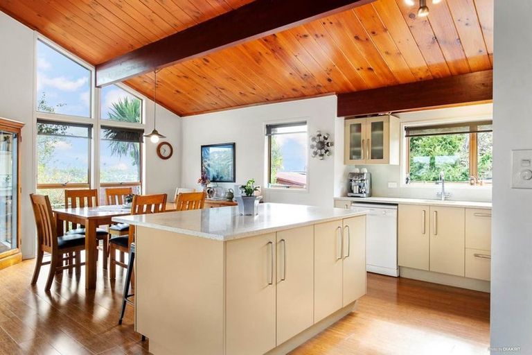 Photo of property in 50 Alton Avenue, Hillcrest, Auckland, 0627