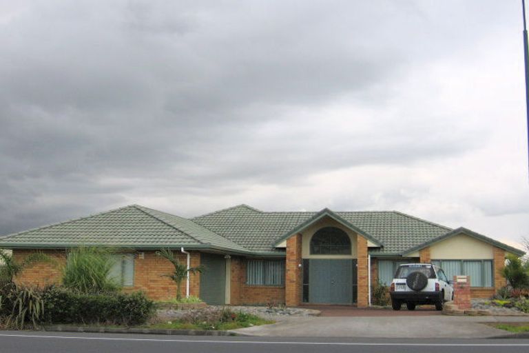 Photo of property in 185 Kilkenny Drive, East Tamaki Heights, Auckland, 2016