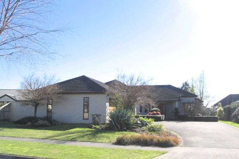 Photo of property in 6 Fendalton Drive, Rototuna, Hamilton, 3210