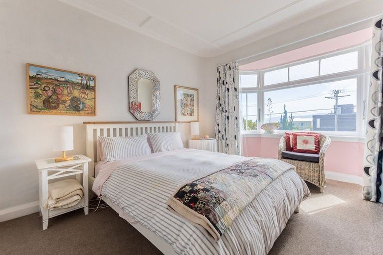 Photo of property in 48 Manly Street, Paraparaumu Beach, Paraparaumu, 5032