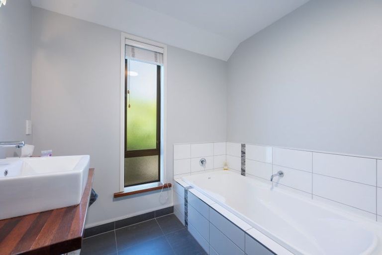 Photo of property in 10 Lucy Murcott Place, Stoke, Nelson, 7011