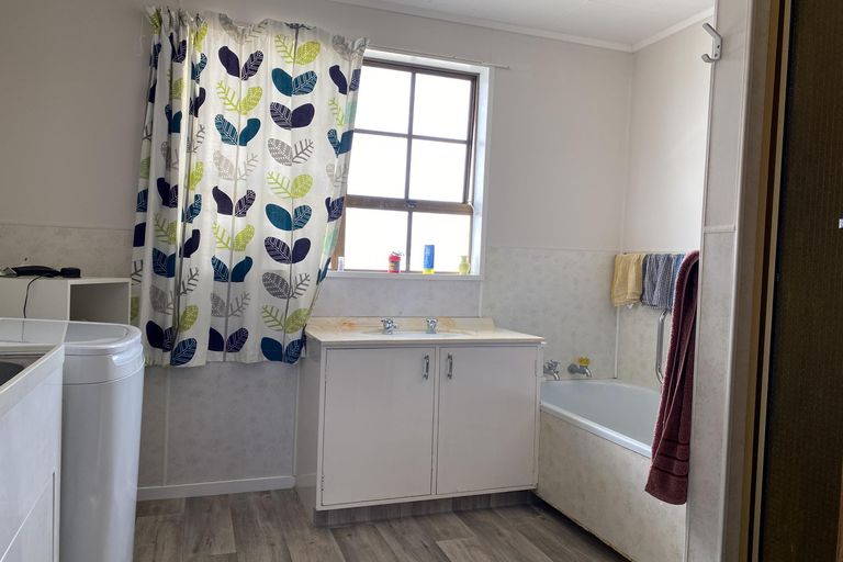 Photo of property in 19a York Street, Gonville, Whanganui, 4501