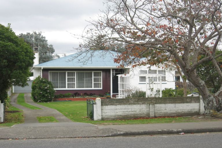 Photo of property in 60 Matatua Road, Raumati Beach, Paraparaumu, 5032