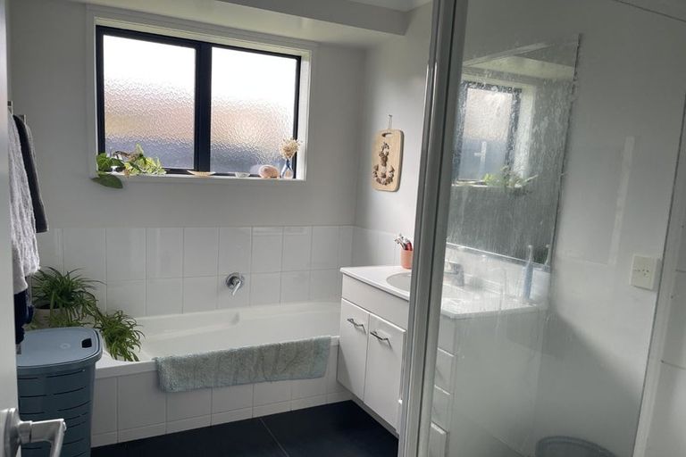 Photo of property in 46 Oreti Crescent, Papamoa Beach, Papamoa, 3118