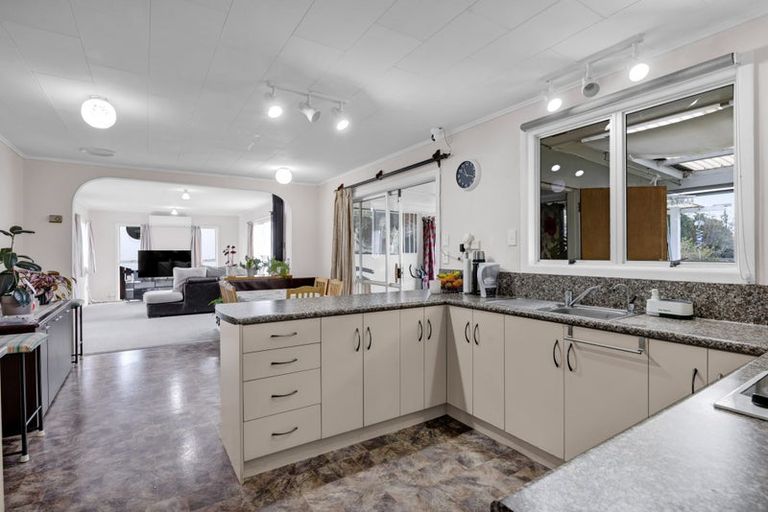 Photo of property in 136 Hamlet Street, Stratford, 4332