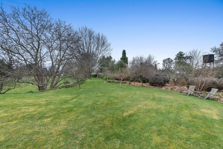 Photo of property in 39 Main Road North, Geraldine, 7930