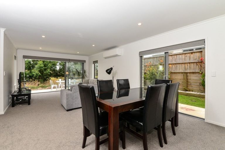 Photo of property in 2/46 North Ridge Drive, Rototuna North, Hamilton, 3281