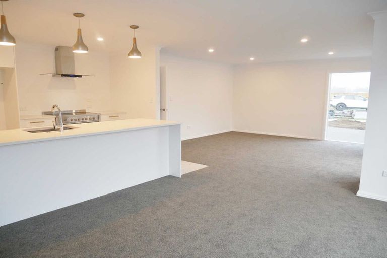 Photo of property in 51 Mcquillan Avenue, Woodend, 7610