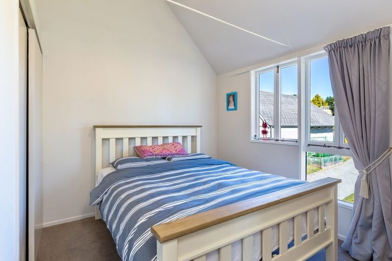 Photo of property in 16 Te Pohue Street, Omori, Turangi, 3381