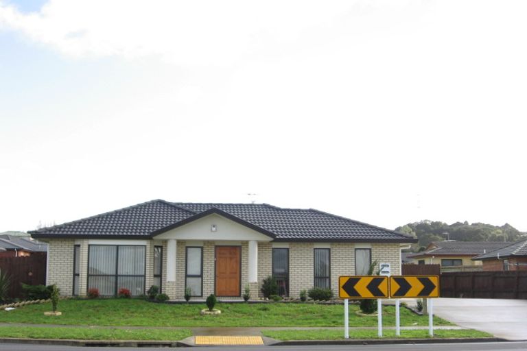 Photo of property in 222 Alfriston Road, Manurewa, Auckland, 2105