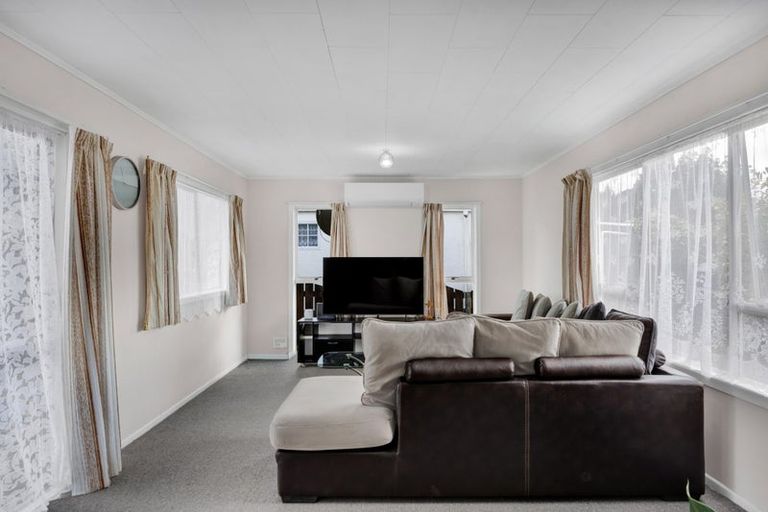 Photo of property in 136 Hamlet Street, Stratford, 4332