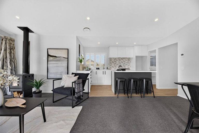 Photo of property in 11 Peony Drive, Greytown, 5712