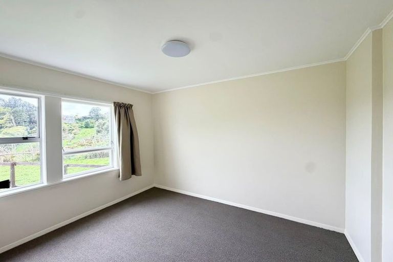 Photo of property in 72-74 Banks Street, Marfell, New Plymouth, 4310