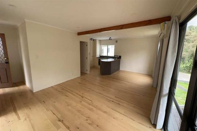 Photo of property in 2/14 Gordon Avenue, Milford, Auckland, 0620