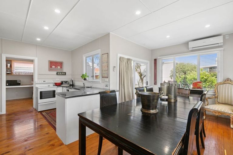 Photo of property in 22 Richmond Street, Fitzroy, New Plymouth, 4312