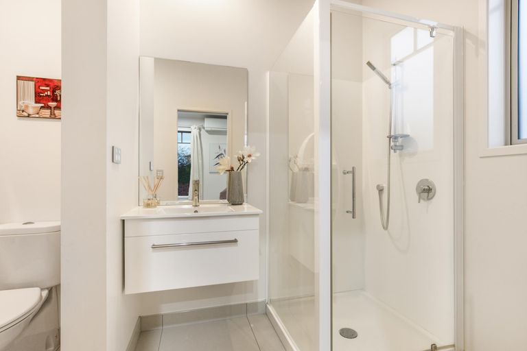 Photo of property in 5 Turua Rise, Karaka, Papakura, 2113