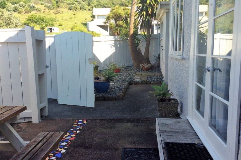 Photo of property in 62 Moana Road, Okitu, Gisborne, 4010