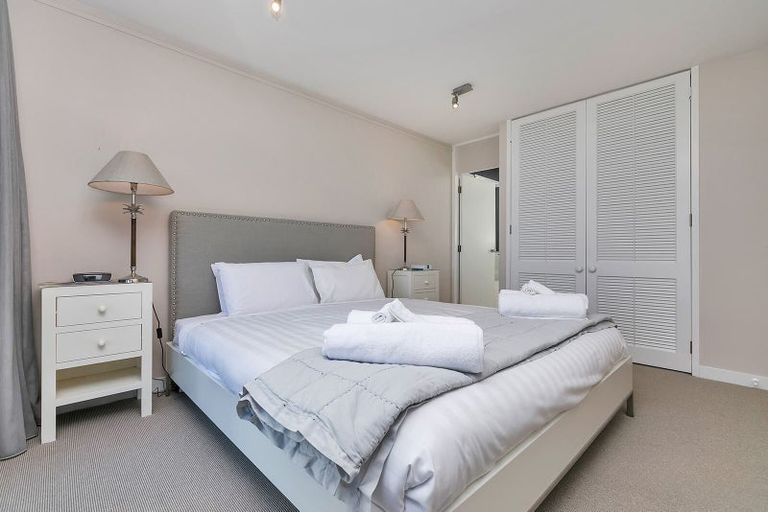Photo of property in 2/7 London Street, Saint Marys Bay, Auckland, 1011