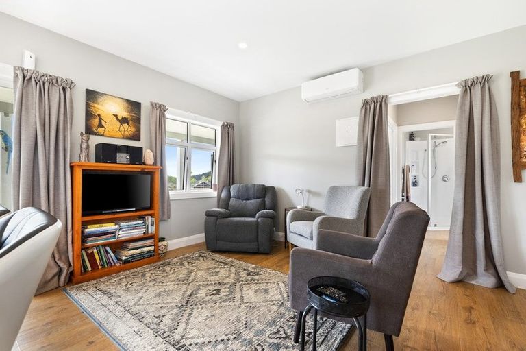 Photo of property in 261 Fletcher Road, Waimauku, 0881