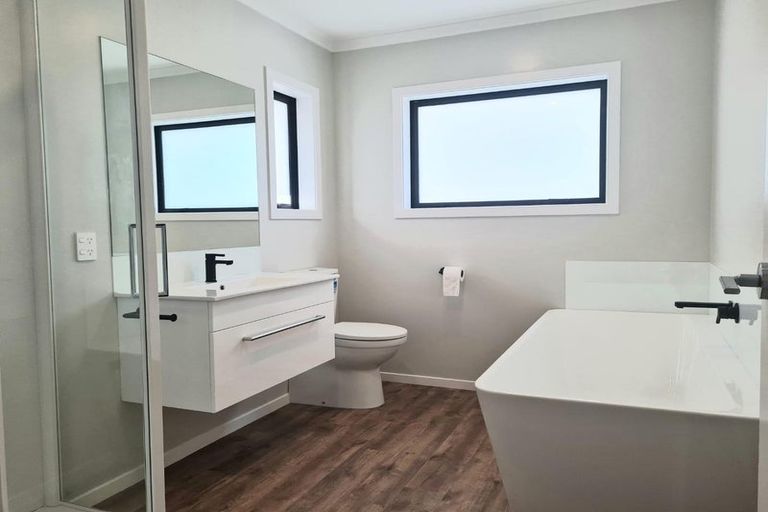 Photo of property in 31a Molesworth Street, Taita, Lower Hutt, 5011