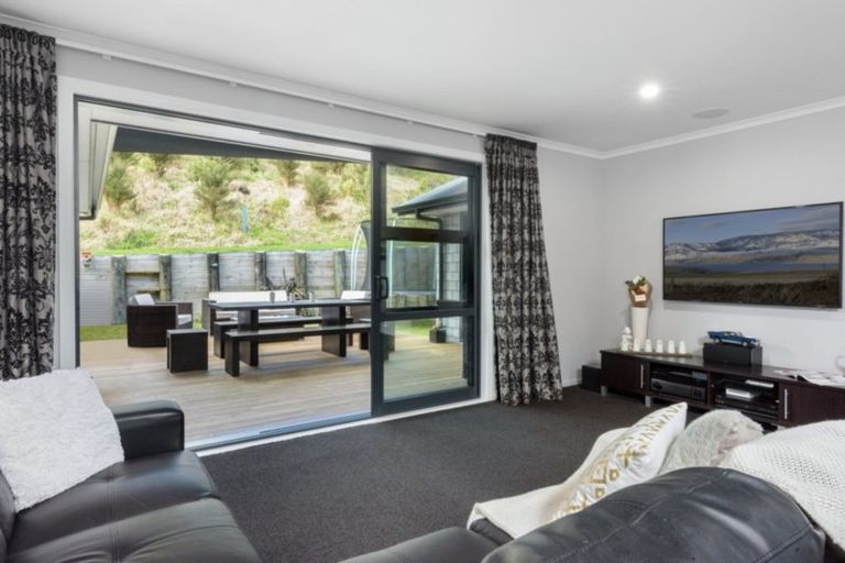 Photo of property in 291 Lakes Boulevard, Pyes Pa, Tauranga, 3112