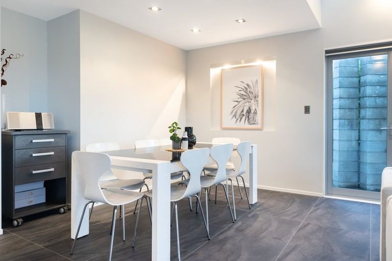 Photo of property in 115 Oriental Parade, Papamoa Beach, Papamoa, 3118