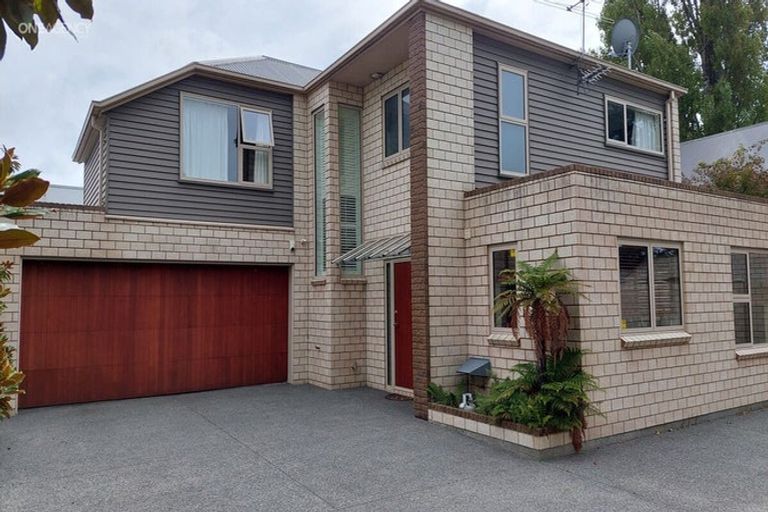 Photo of property in 4 Fieldstone Lane, Spreydon, Christchurch, 8024