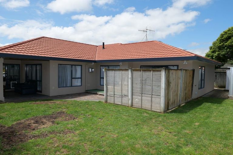 Photo of property in 10 Lorna Irene Drive, Raumati South, Paraparaumu, 5032