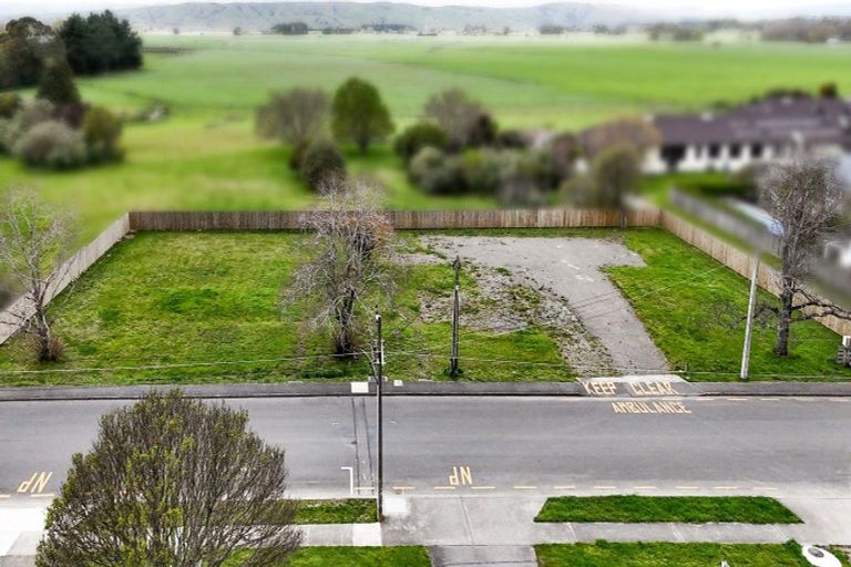 Photo of property in 183-189 East Street, Greytown, 5712