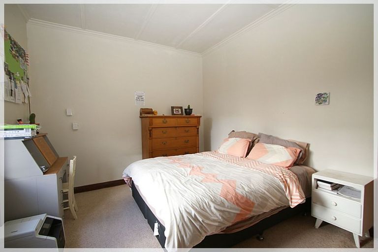 Photo of property in 3 Hay Street, Shannon, Palmerston North, 4474