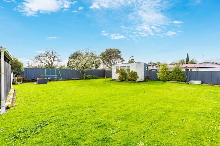 Photo of property in 65 Great North Road, Waipawa, 4210