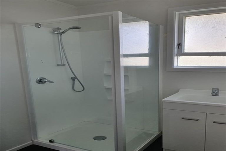 Photo of property in 33 Johnstones Road, Otara, Auckland, 2023