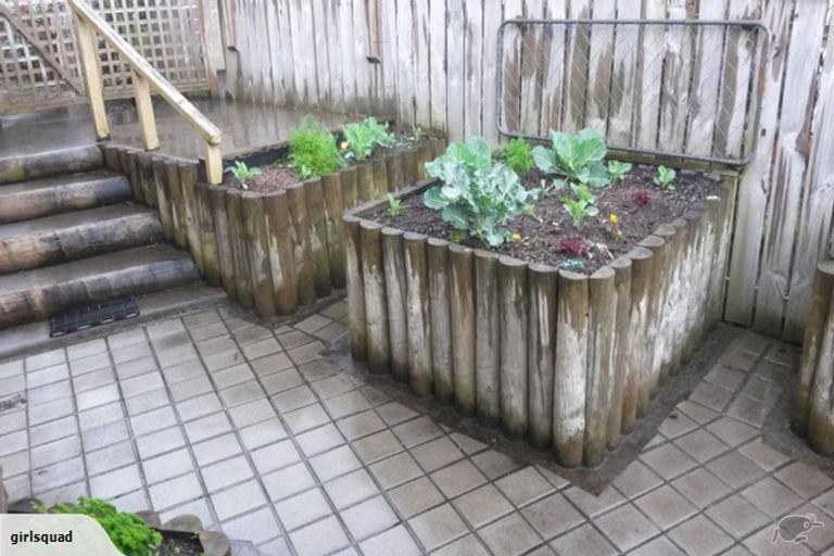 Photo of property in 4 Waikareao Way, Brookfield, Tauranga, 3110