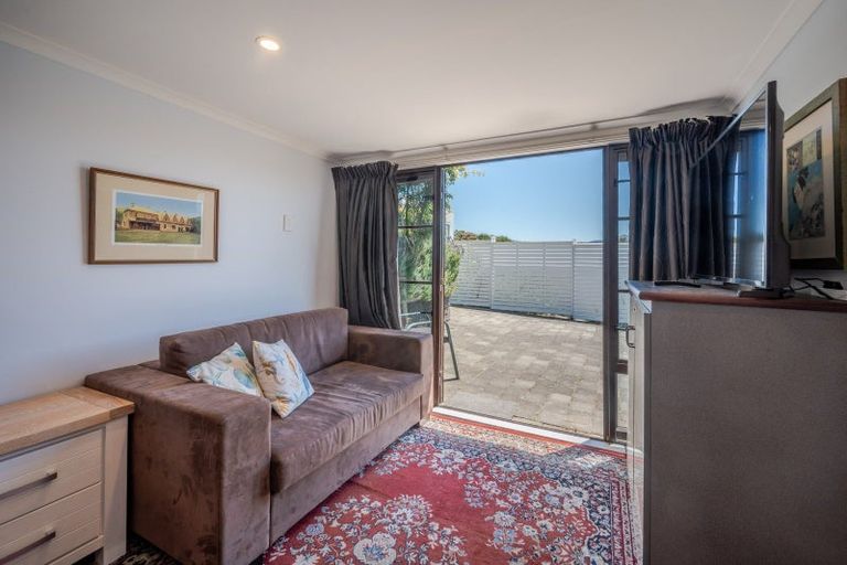 Photo of property in 17 Penlington Place, Akaroa, 7520